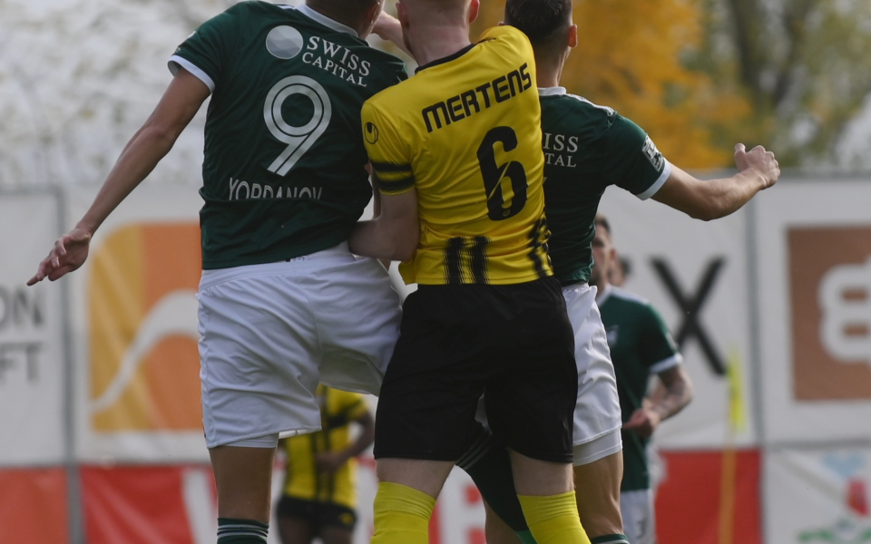 Ботев Пловдив приема и Пирин Благоевград в първи двубой от