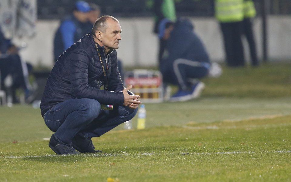 Златомир Загорчич не бе доволен след загубата на Славия от