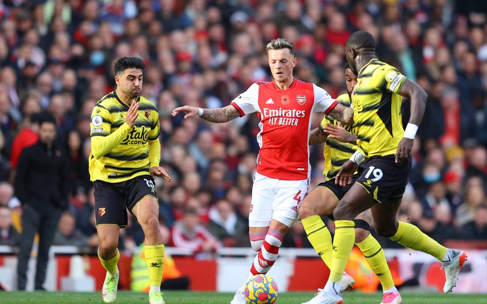 Отборите на Арсенал и Уотфорд играят при в двубой 11-ия