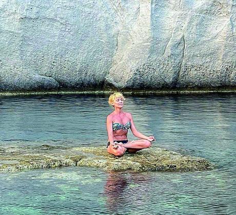 Актрисата Койна Русева отново прикова вниманието в социалните мрежи със