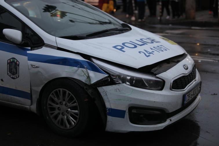 Тежка катастрофа след полицейска гонка в София