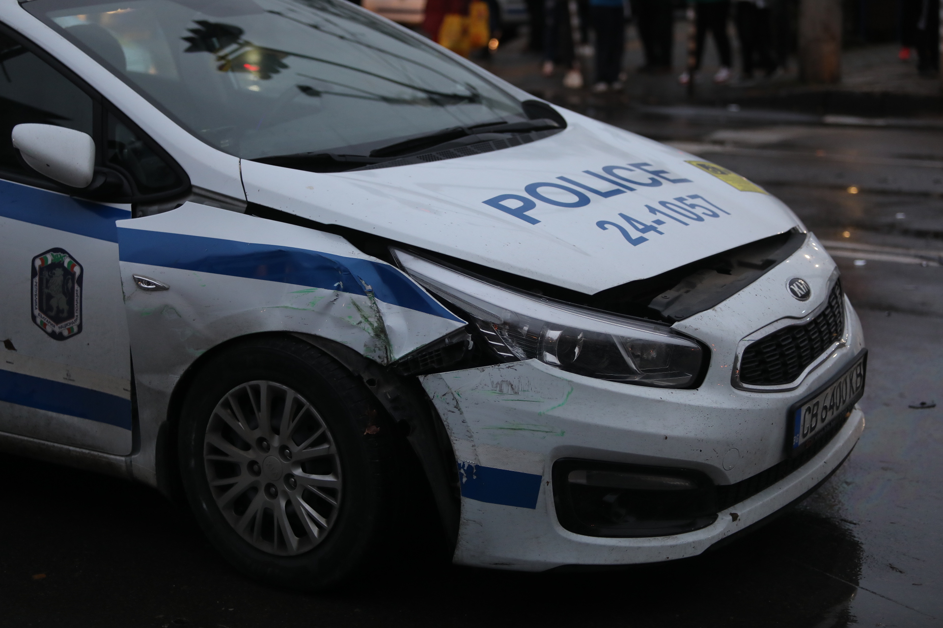 <p>Тежка катастрофа след полицейска гонка в София</p>