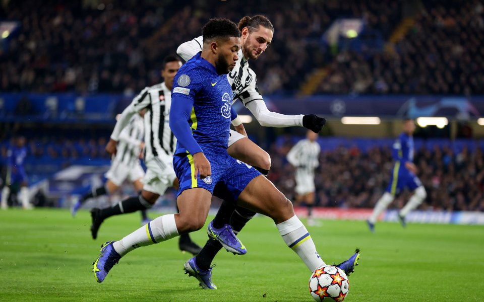 Отборите на Челси и Ювентус играят при в големия сблъсък