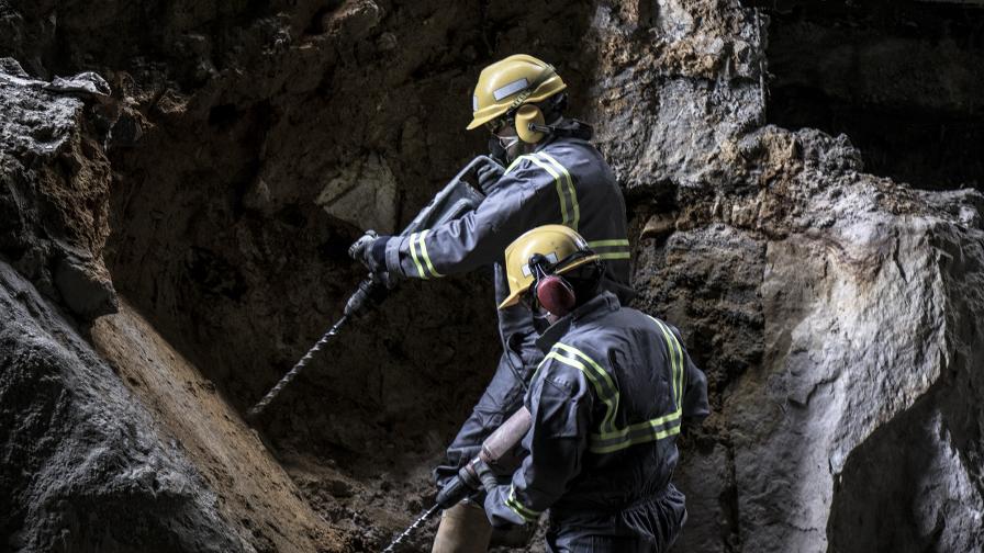 Пожар в мина в Казахстан, 16 загинали и много ранени
