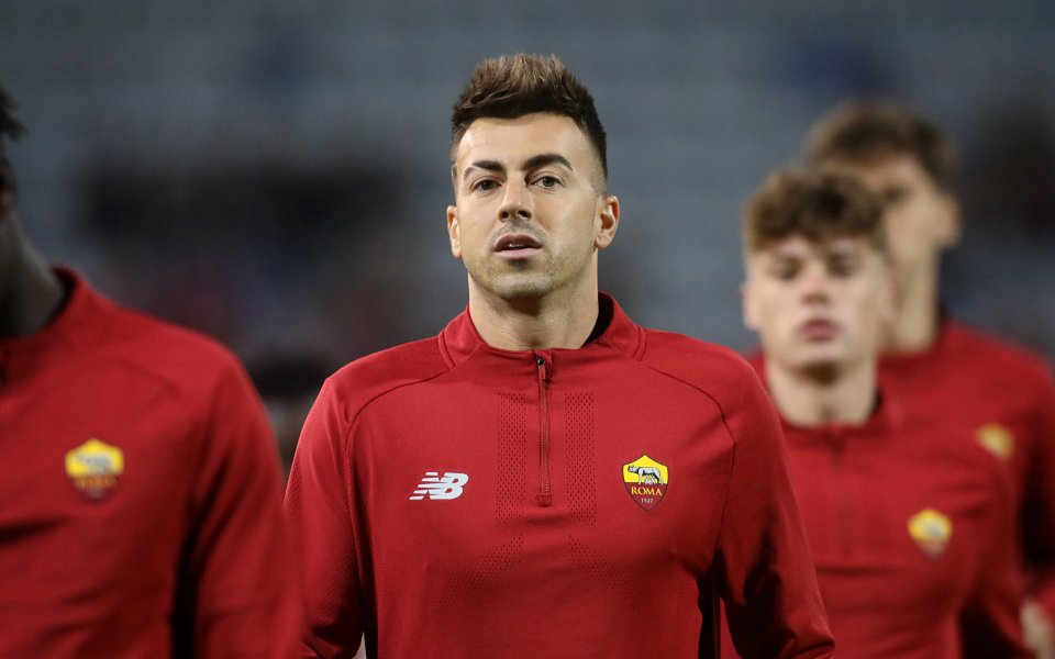 Крилото на Рома Стефан Ел Шаарауи ще остане извън игра