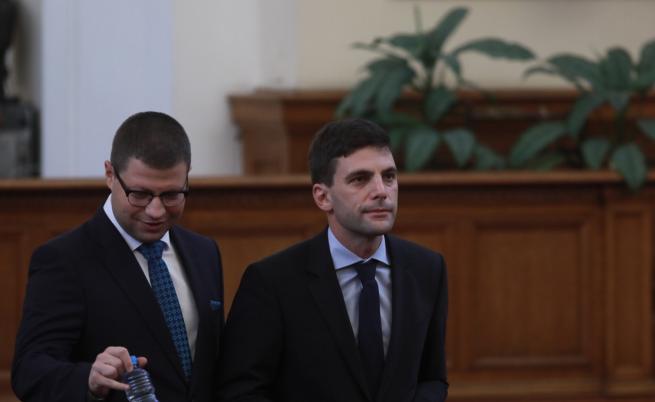 Кой е Никола Минчев - новият председател на парламента