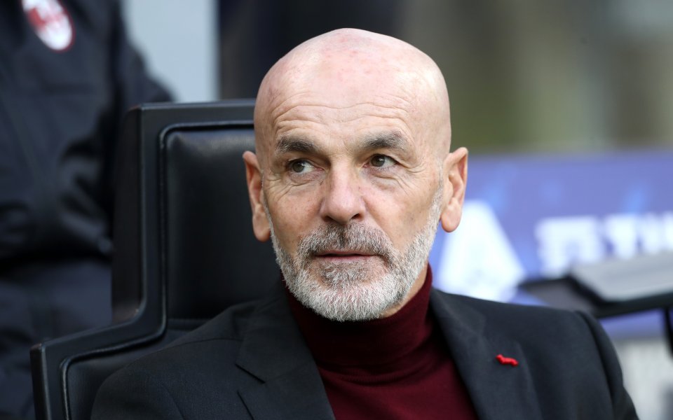 Милан продължава битката за първата си титла в Серия А