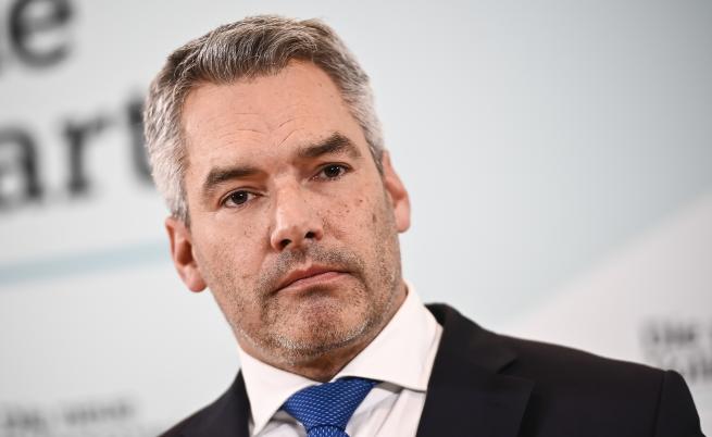 Карл Нехамер ще е новият канцлер на Австрия, какво се променя