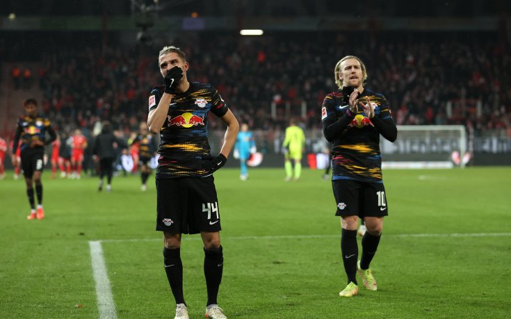 Лайпциг продължава да затъва