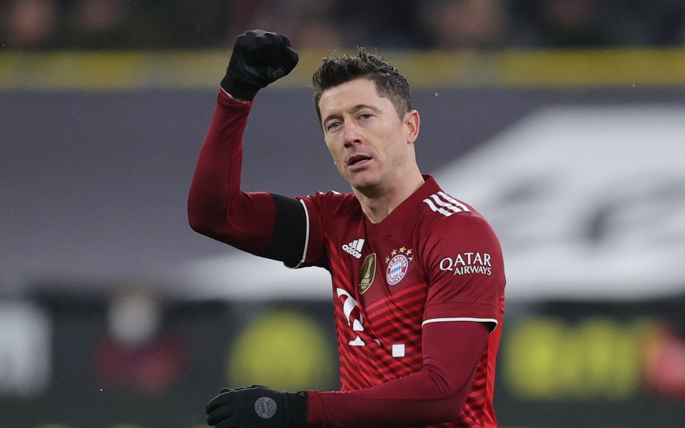 Отборът на Байерн Мюнхен победи с 3:2 при визитата си