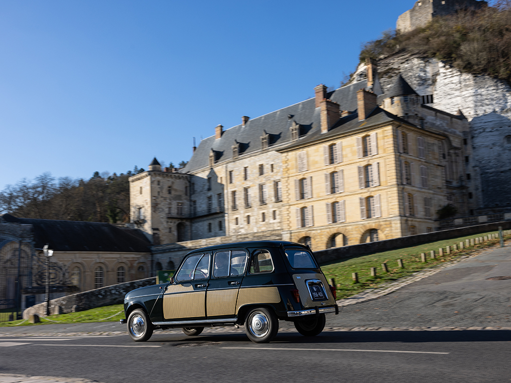 <p>Renault 4 Sixties</p>