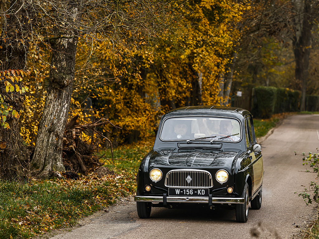 <p>Renault 4 Parisienne</p>