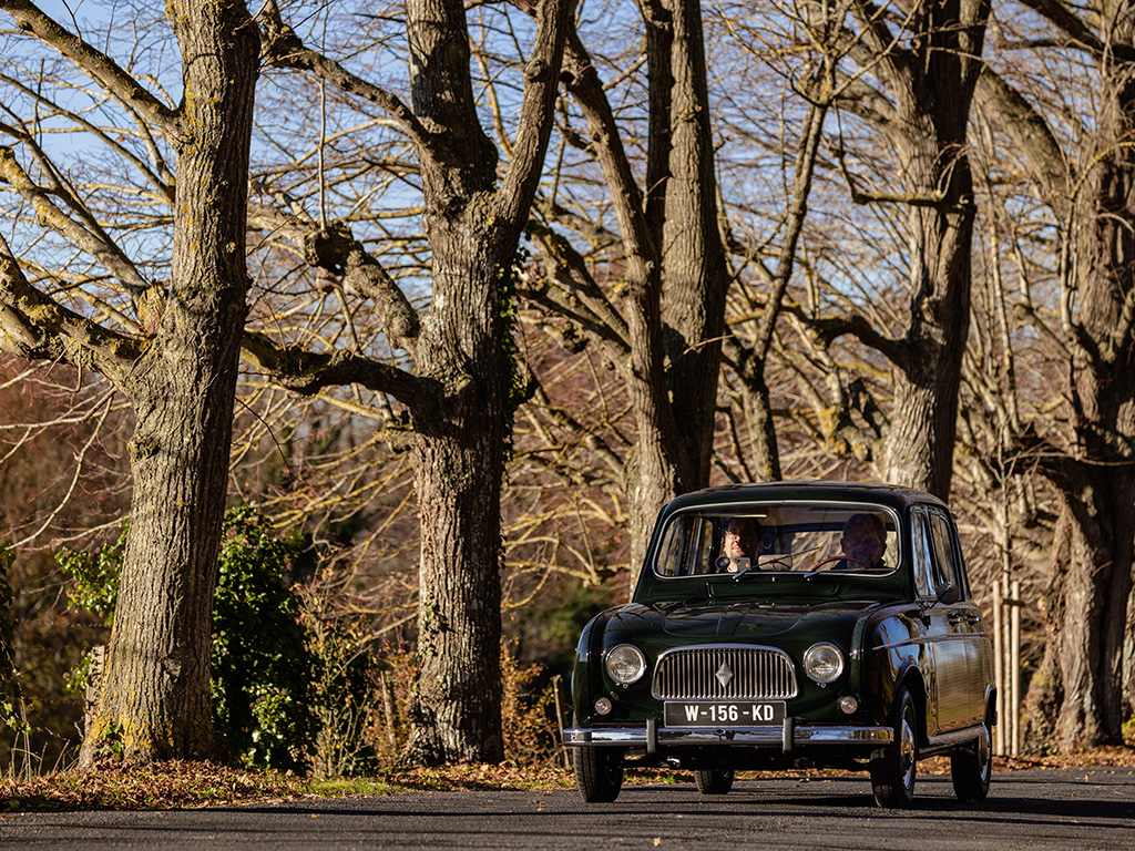 <p>Renault 4 Parisienne</p>