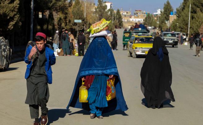 Глад, бедност, мизерия: милиони в Афганистан са застрашени от гладна смърт