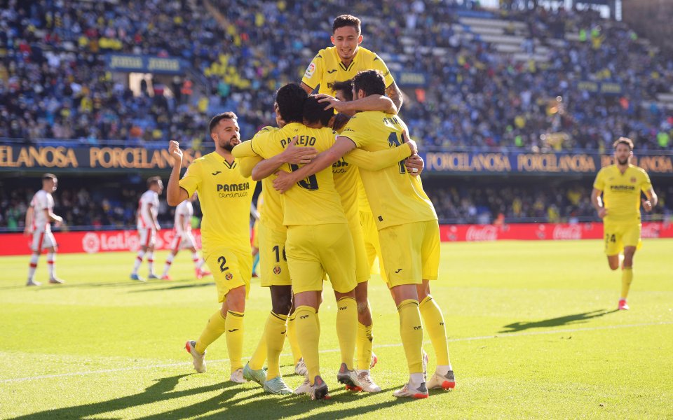 Виляреал победи с 2:0 в домакинството си на Райо Валекано