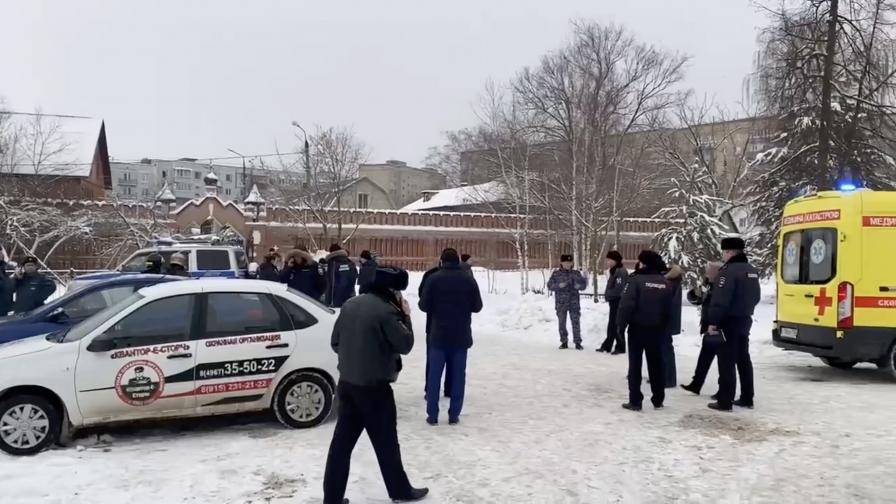 Самоделна бомба избухна в руска православна гимназия