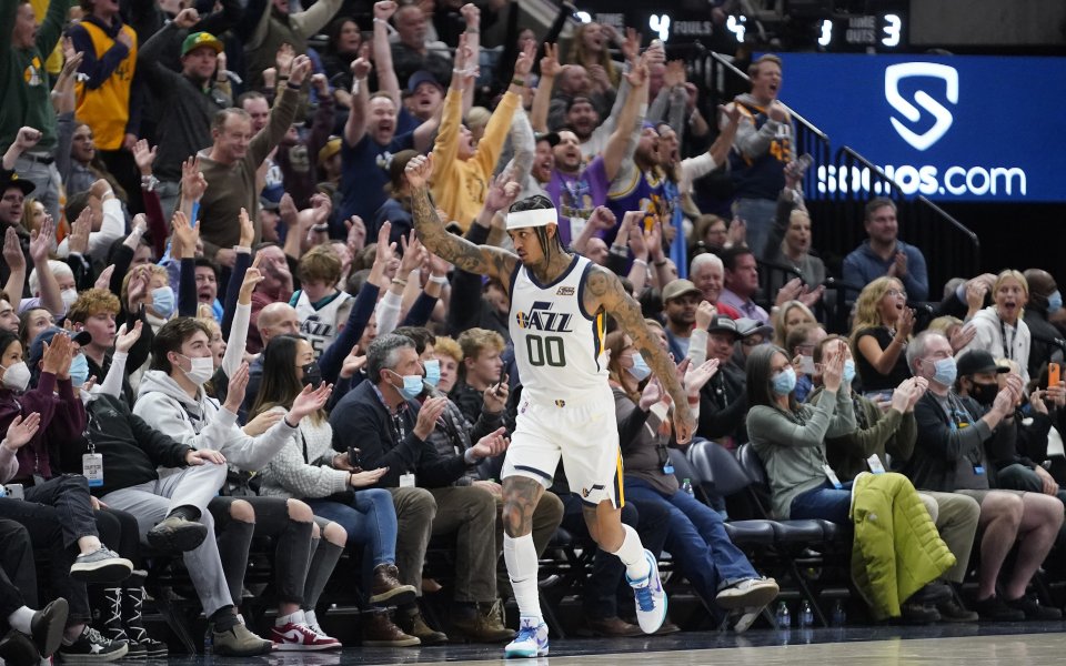 Юта Джаз постигна осма поредна победа в НБА. Джазмените сразиха