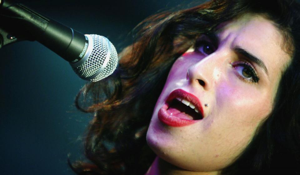  ейми уайнхаус 