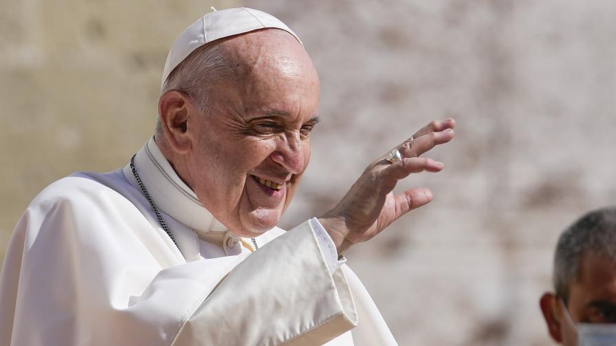 Папа Франциск: Младенецът Исус обединява всички