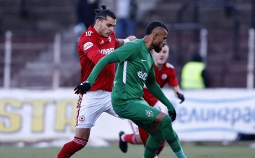 Лудогорец приема ЦСКА в дербито в плейофната фаза на efbet