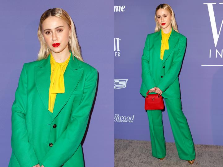<p>Ярко бе присъствието на <strong>Мария Бакалова</strong> по време на <strong>гала вечерта &bdquo;Жените в развлекателната индустрия&ldquo;</strong>, организирана от изданието The Hollywood Reporter. Визията ѝ съчетаваше <strong>зелен костюм Bella Freud, жълта риза и червена чантичка Louis Vuitton</strong> &ndash; а цветовата комбинация на практика изглежда по-успешно, отколкото бихме си представили!</p>