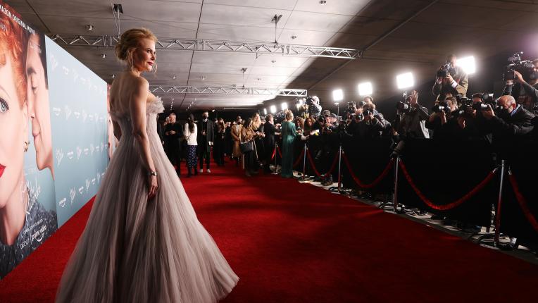  Разкошна в Armani Prive: Никол Кидман на лосанджелиската премиера на „ Да бъдеш Рикардо “ 