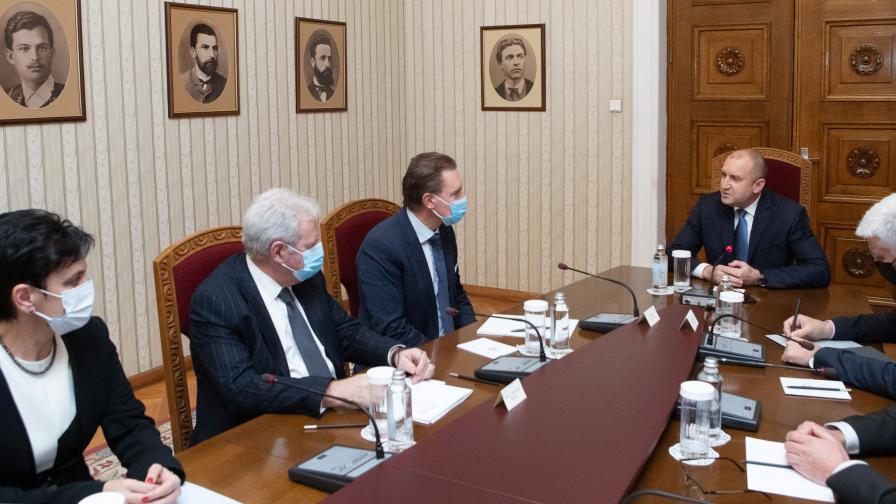 Президентът Радев се срещна с представители на бизнеса