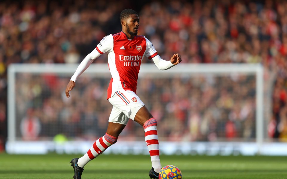 Рома води преговори за привличане на играча на Арсенал Ейнсли