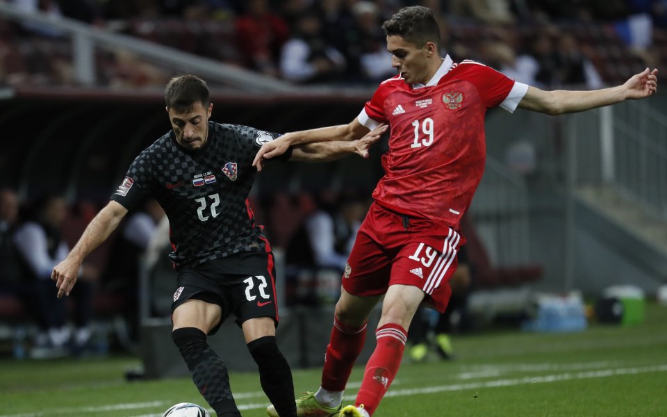 Испанският гранд Реал Мадрид следи руския национал Арсен Захарян и