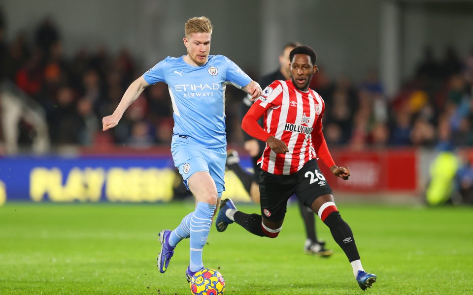 Брентфорд и Манчестър Сити играят при 0:1 в мач от