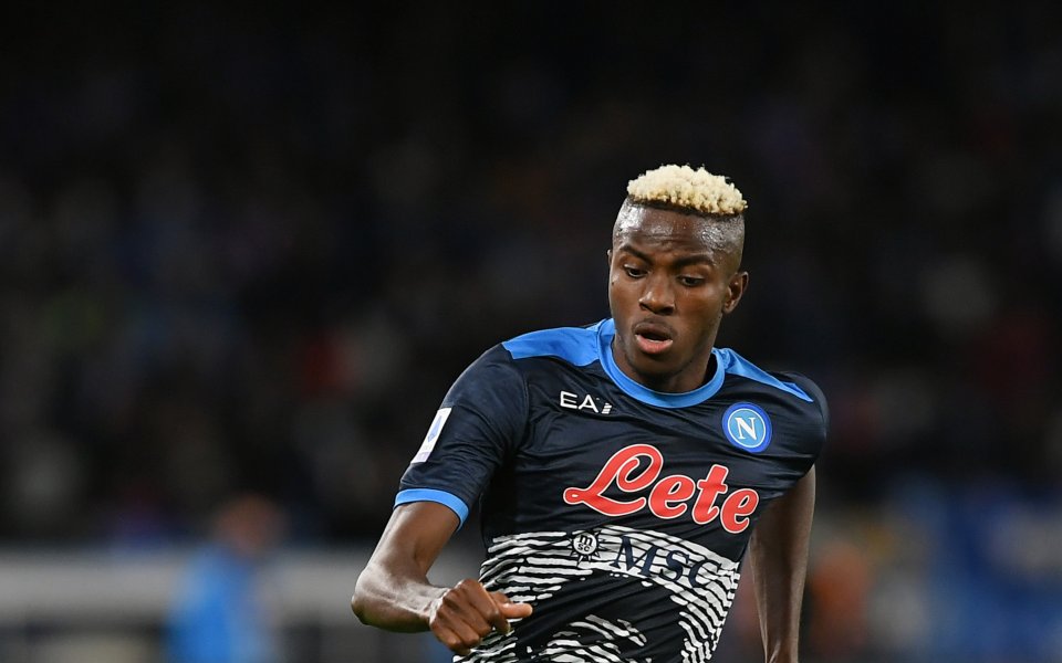 От Наполи обявиха, че футболистът им Виктор Осимен е дал