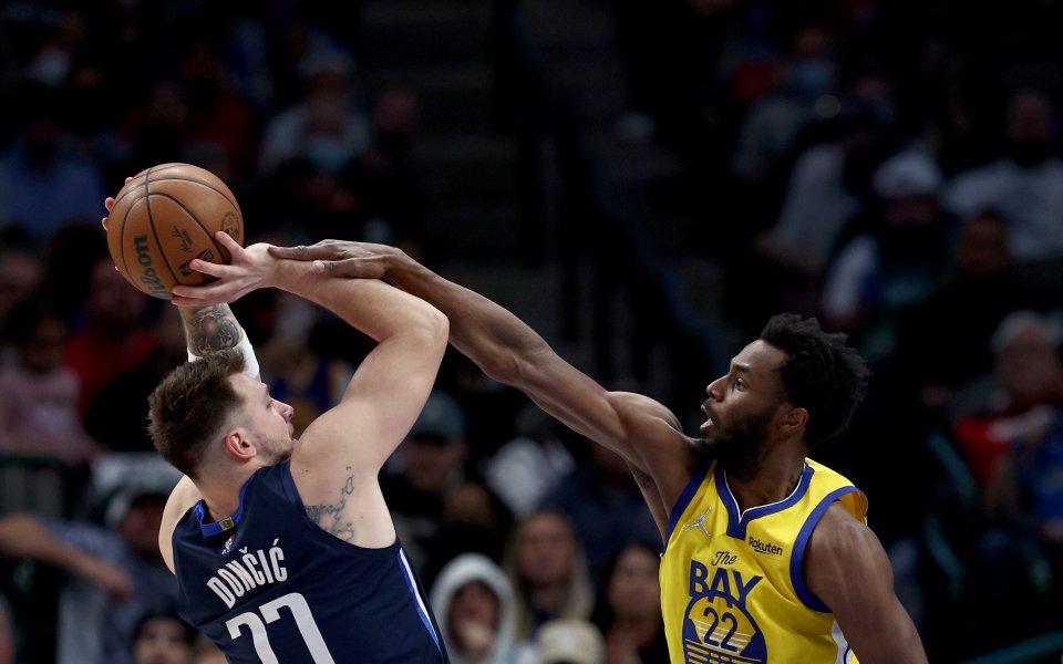 Далас Маверикс срази лидера в НБА Голдън Стейт Уориърс с