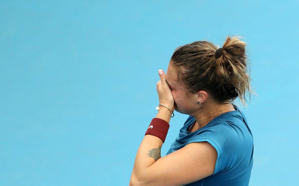 Водачката в схемата Арина Сабаленка изненадващо загуби още в първия