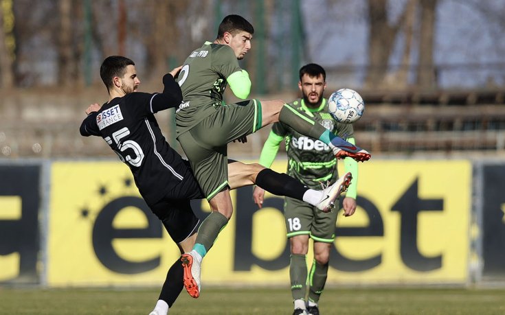 Хебър замина на лагер в Турция