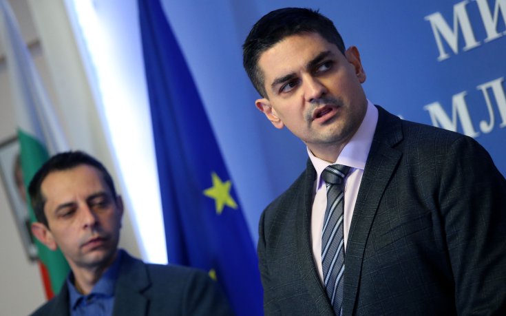 Министър Василев за рокадите в тотото: Не съм длъжен да давам мотиви