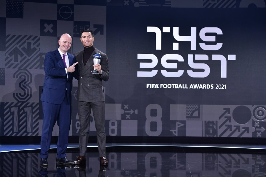 FIFA THE BEST1