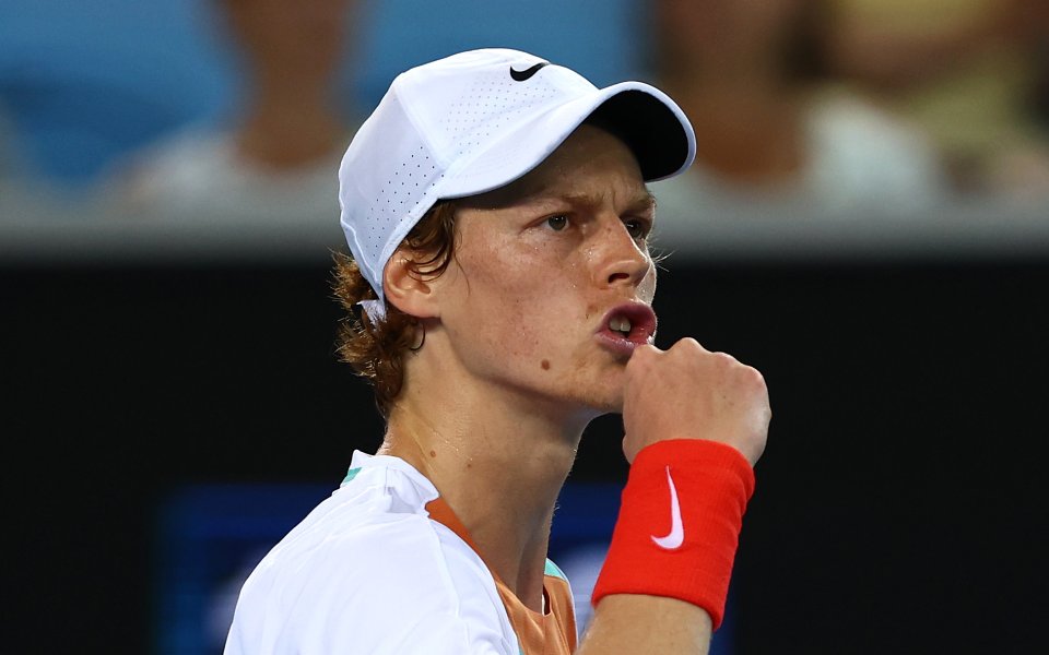 Италианецът Яник Синер победи американеца Стив Джонсън с 6:2, 6:4,