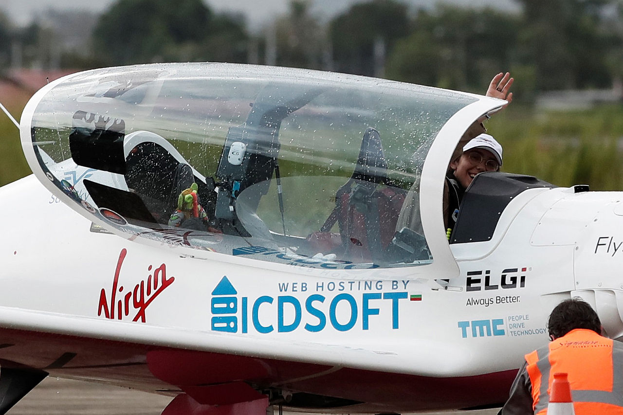 <p>Зара Ръдърфорд е най-младата жена, обиколила самостоятелно света със самолет</p>