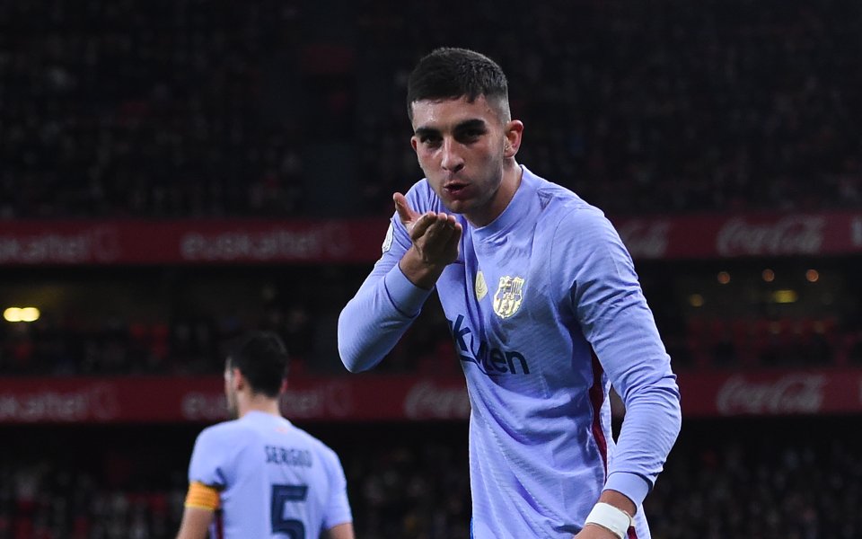 Отборите на Барселона и Атлетик Билбао играят при резултат 2:1