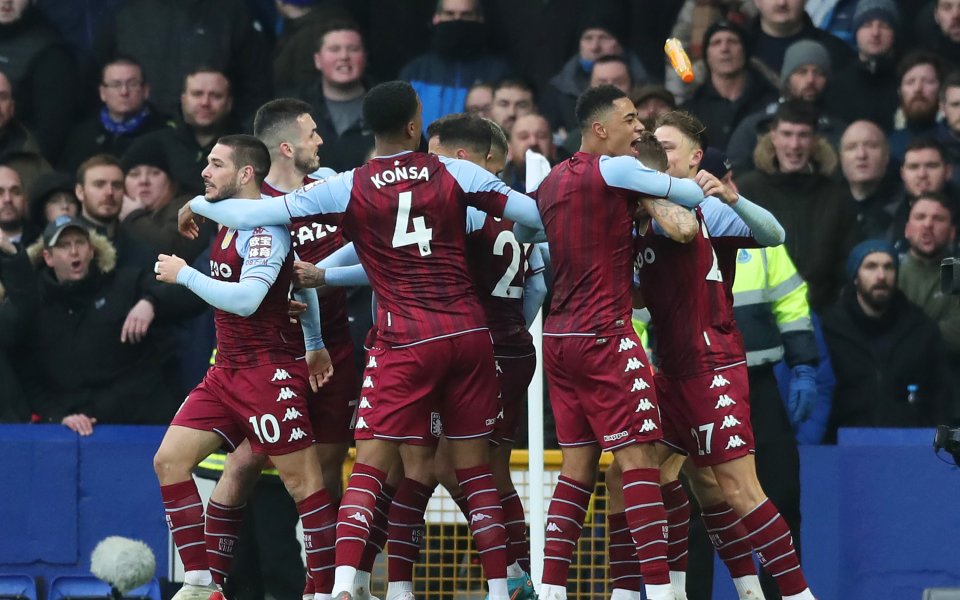 Отборът на Астън Вила постигна минимален успех при гостуването на