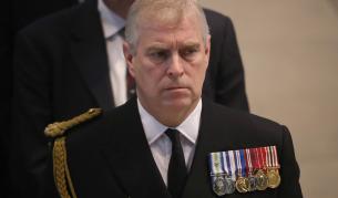 <p>Скандалните коментари за Кейт, запалили&nbsp;семейна война в кралското семейство</p>