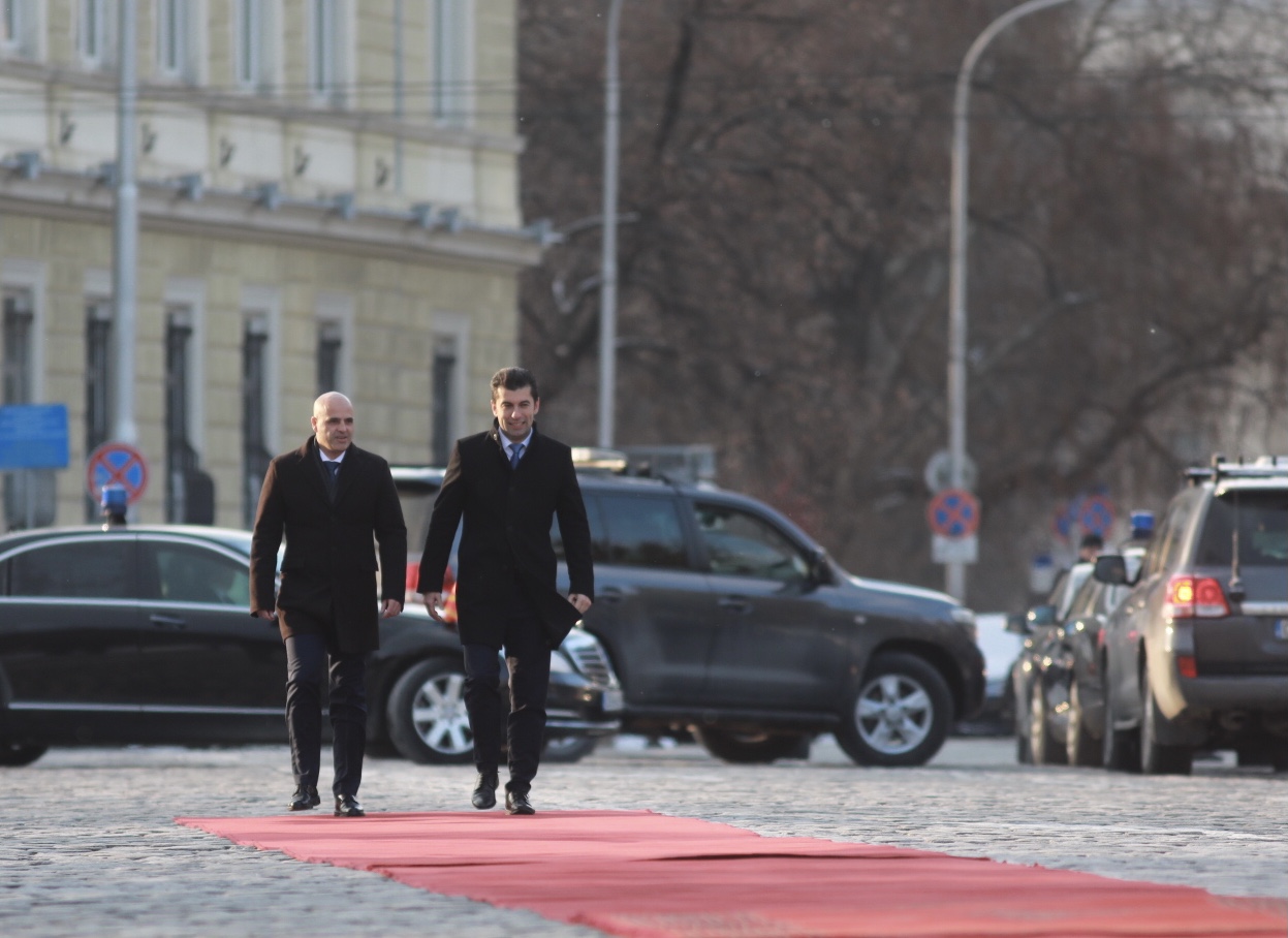 <p>Ковачевски пристигна у нас за утрешното междуправителствено заседание</p>