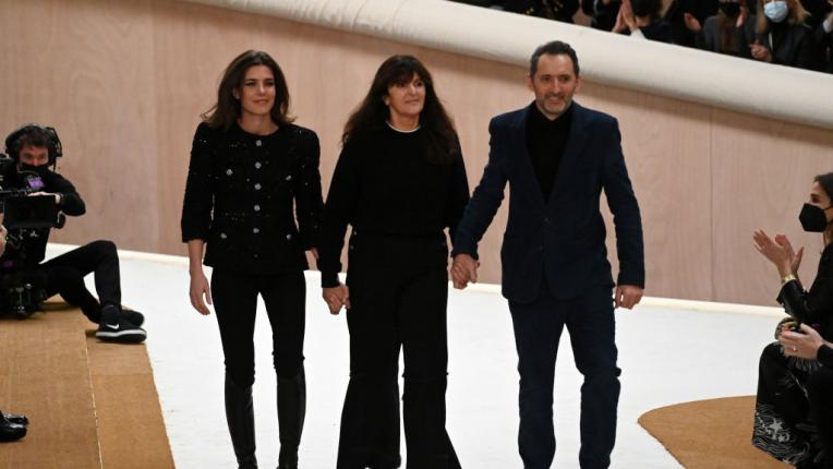 Шарлот Казираги се появи на кон по време на Седмицата на висшата мода в Париж