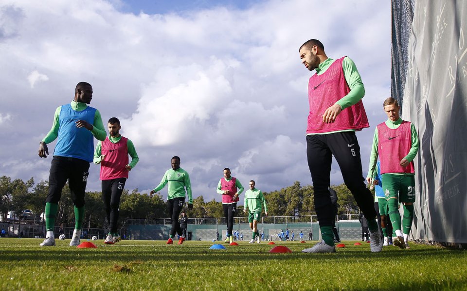 Лудогорец ще изиграе днес петата си контрола по време на