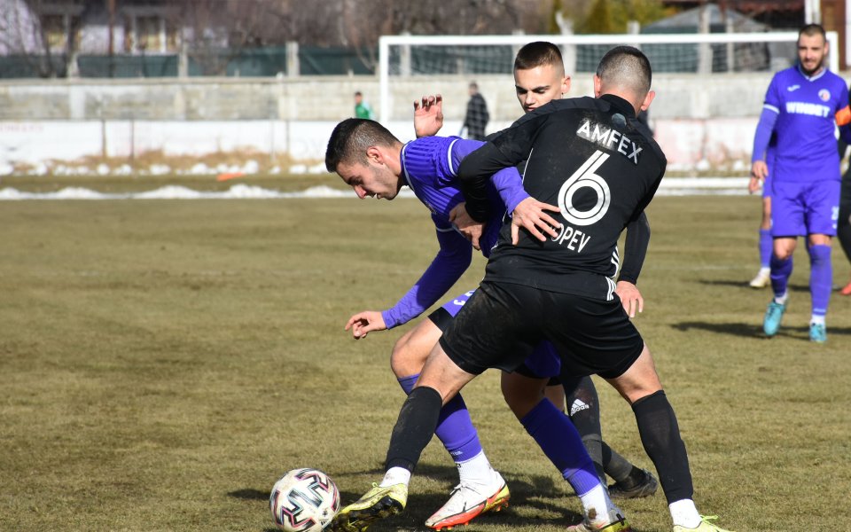 Пирин - Етър 1:1 / контрола