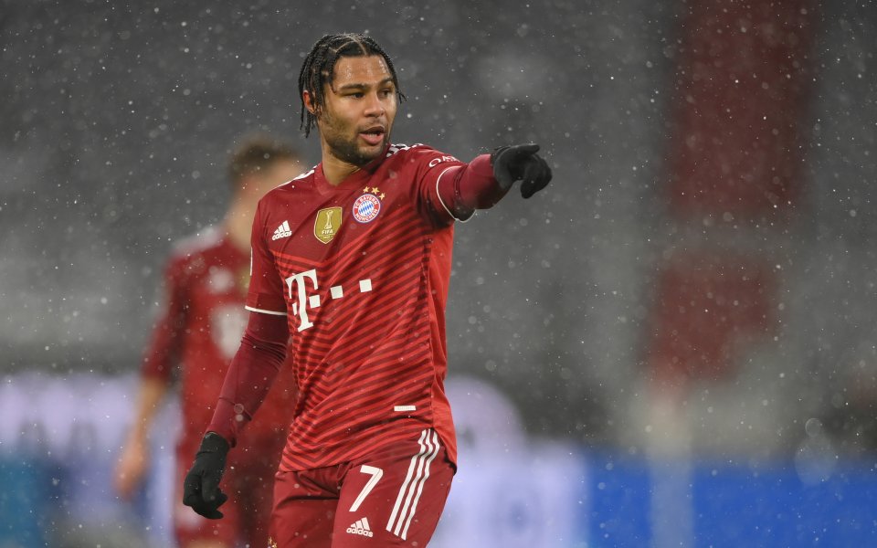 Звездата на Байерн Мюнхен Серж Гнабри е привлякъл интереса на