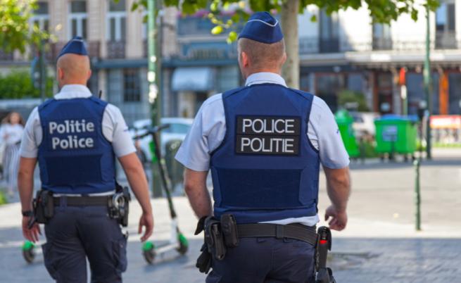 Затвориха десетки училища в Белгия заради бомбени заплахи