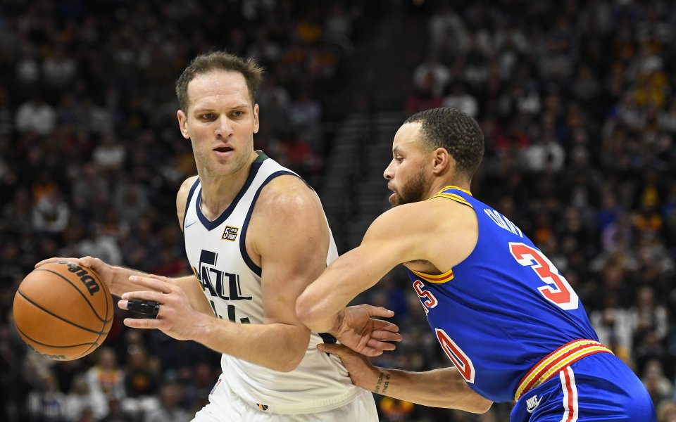 Юта спря серията на Голдън Стейт Уориърс от 9 поредни