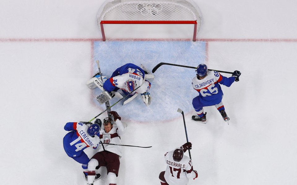 Словакия победи Латвия в турнира по хокей на лед за мъже в Пекин