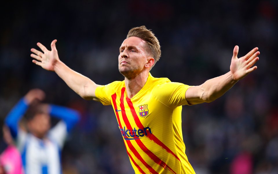 Отборите на Еспаньол и Барселона изиграха шеметно градско дерби, но